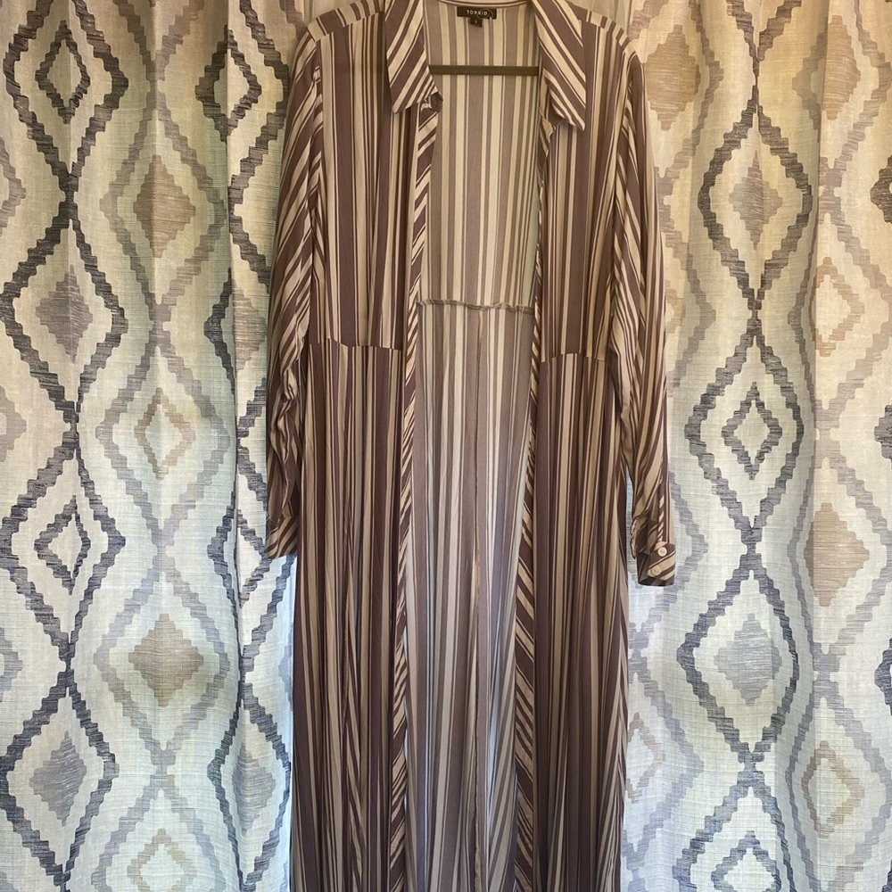 TORRID lightweight duster